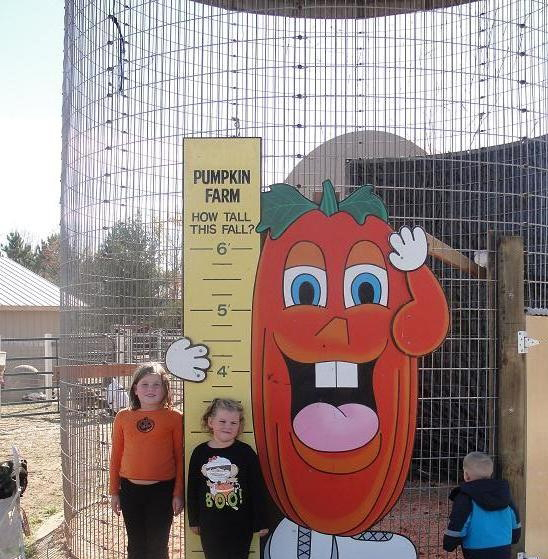 Local Cedarburg Kids at Petting Zoo